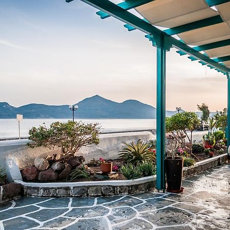 Seaside Apartments Адамас Екстер'єр фото